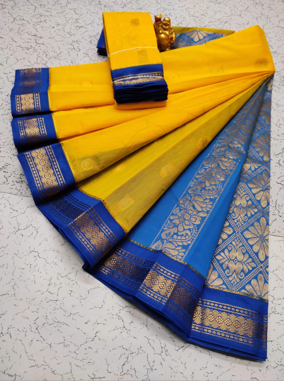 🧵 * Price Rs: 1450 Colours Available | Print quality, Cotton saree,  Contrast blouse