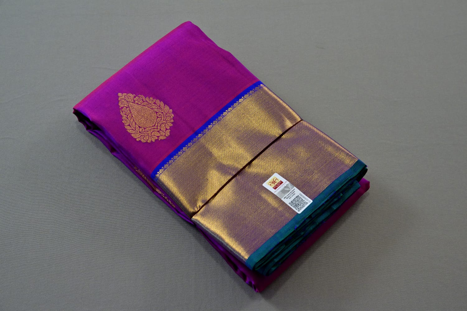Kanchipuram handloom pure silk in purple with royal blue color saree - Vannamayil Fashions