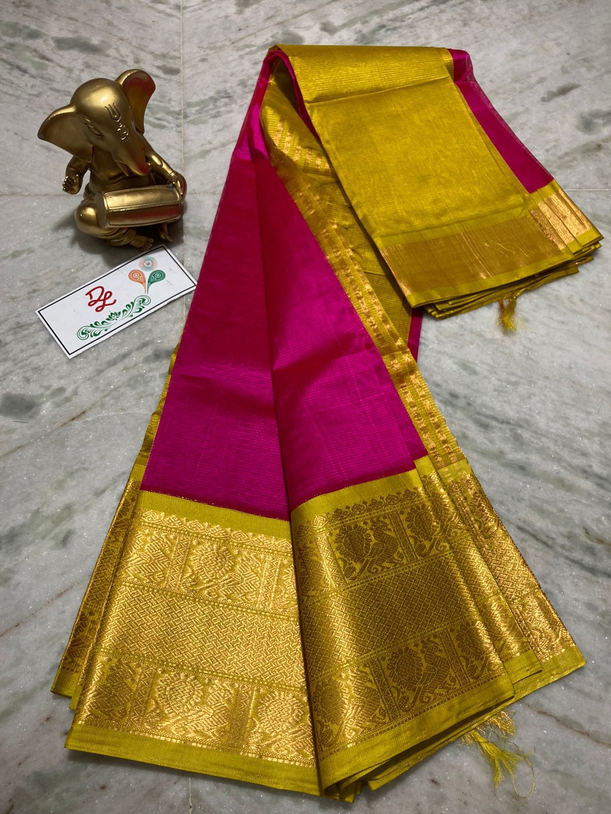 Mangalagiri kuppatam pattu kanchi border saree - Vannamayil Fashions