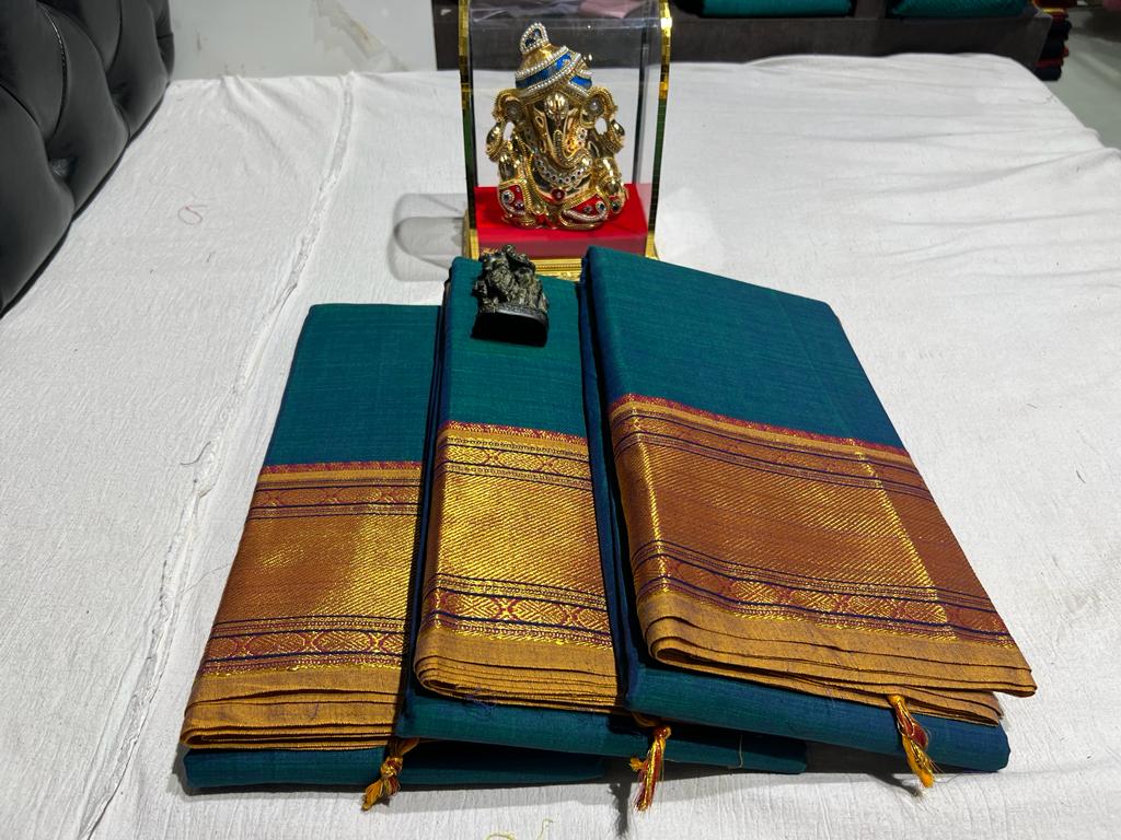 Buy Narayanpet Sarees Wholesale Online from Dealers in Surat