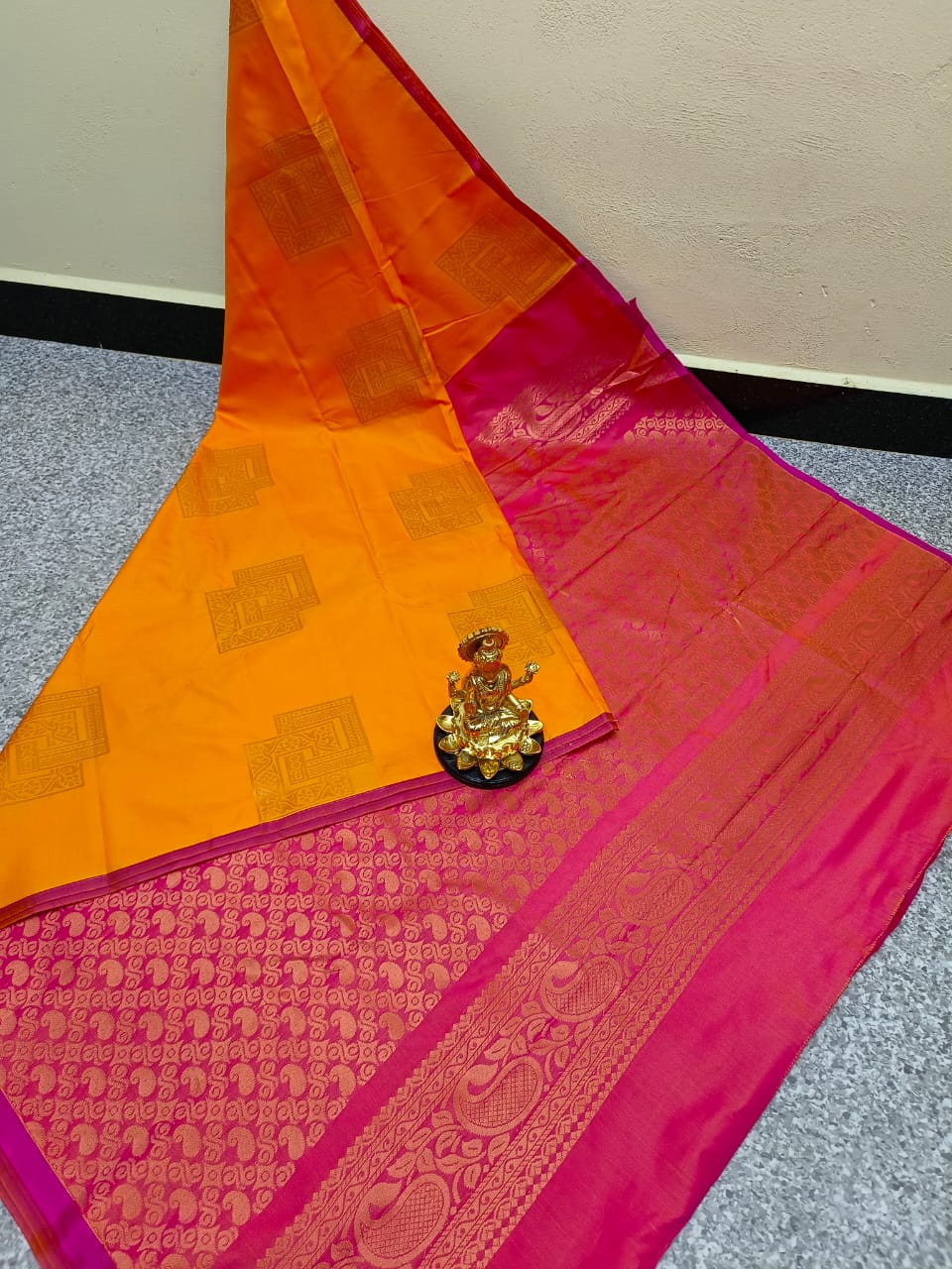 Semi soft silk saree - Vannamayil Fashions