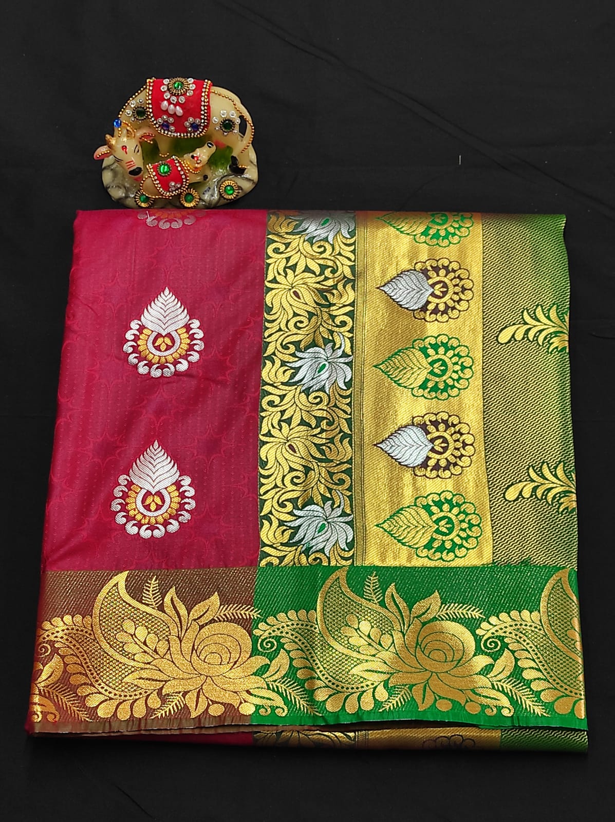 Samuthrika semi silk traditional saree - Vannamayil Fashions