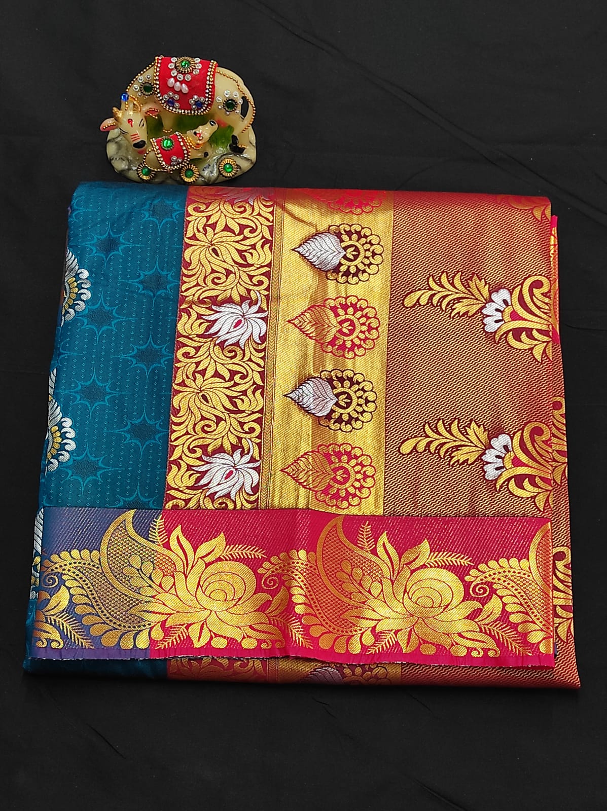 Samuthrika semi silk traditional saree - Vannamayil Fashions