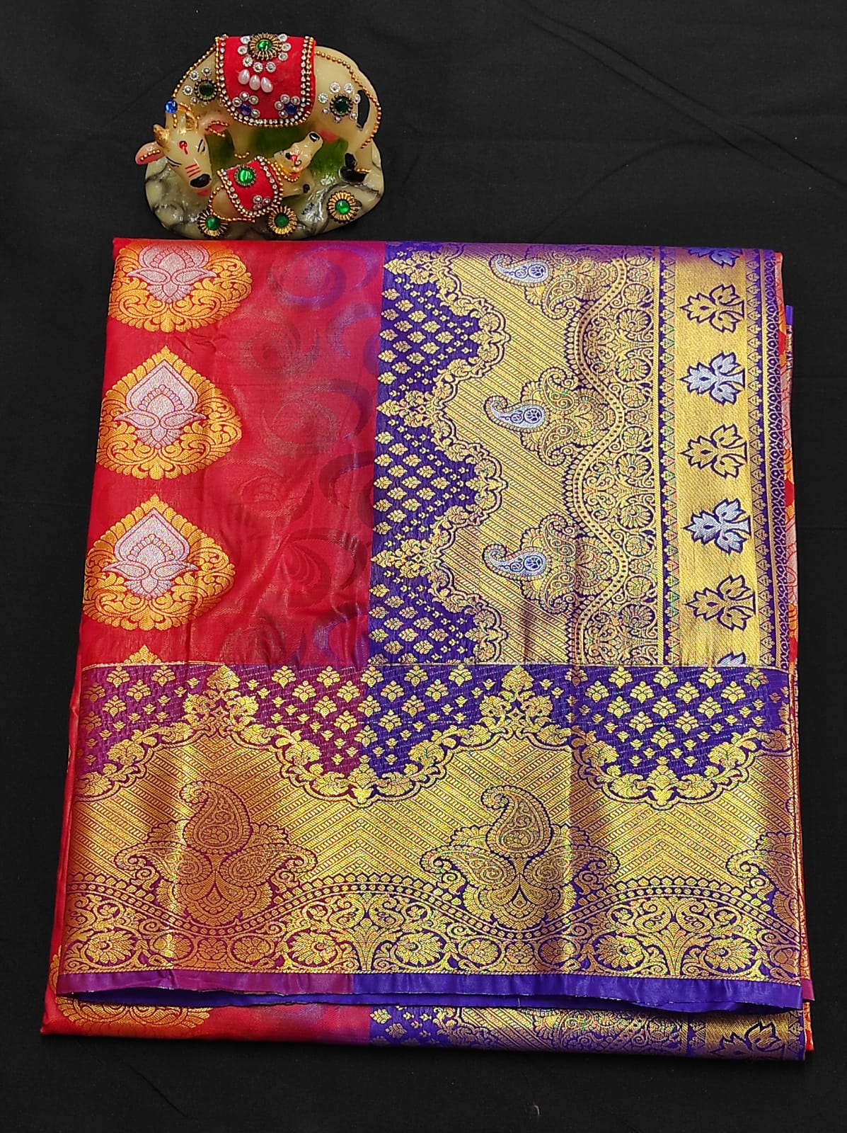 Samuthrika semi silk traditional saree - Vannamayil Fashions