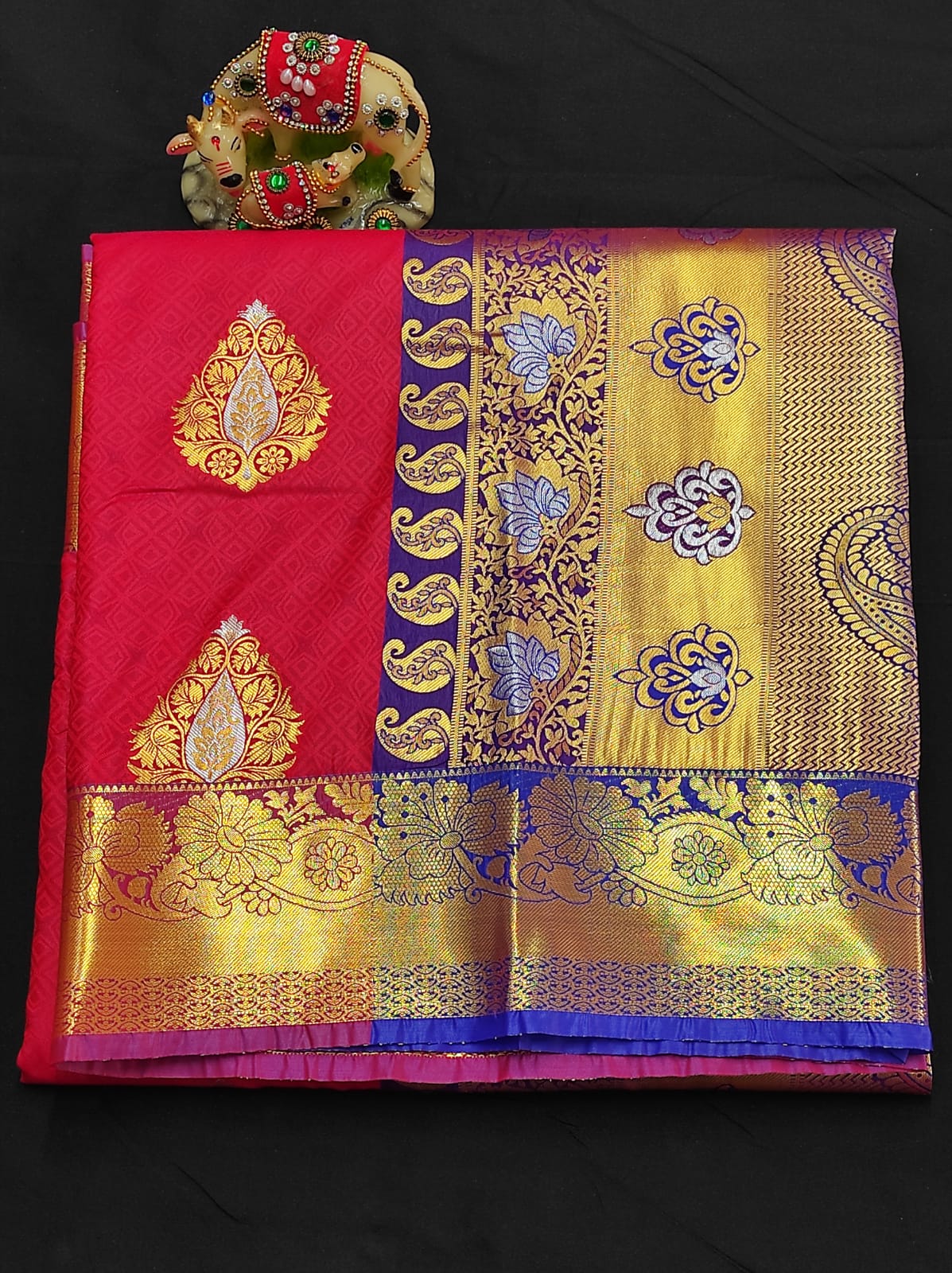 Samuthrika semi silk traditional saree - Vannamayil Fashions