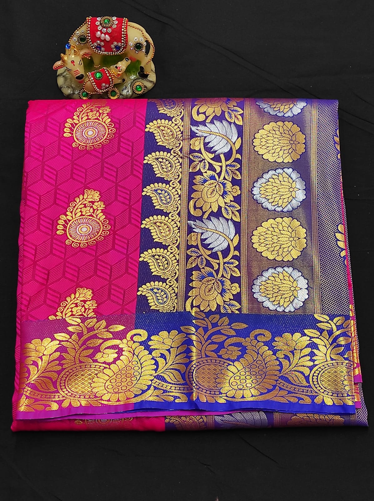 Samuthrika semi silk traditional saree - Vannamayil Fashions