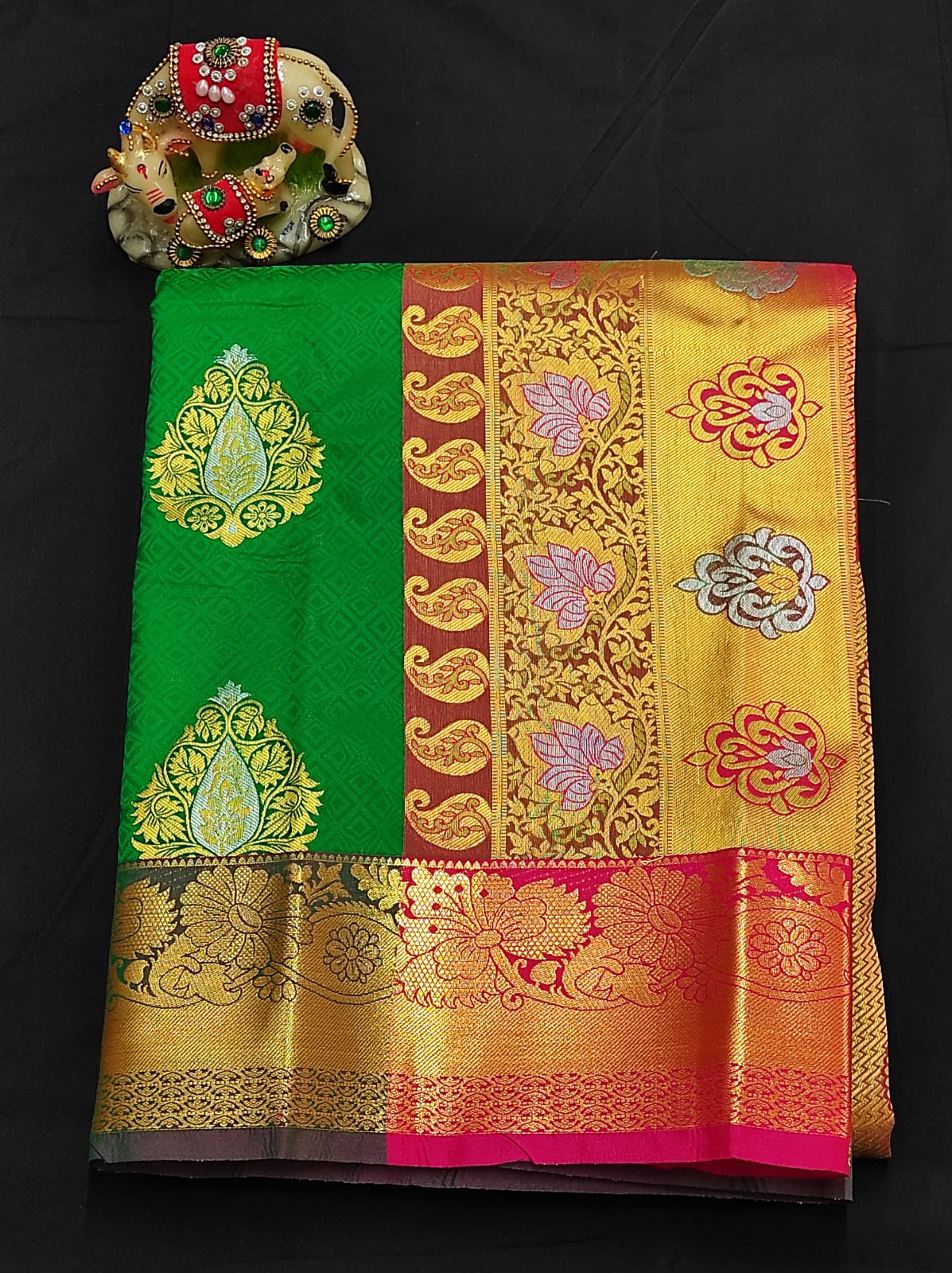 Samuthrika semi silk traditional saree - Vannamayil Fashions