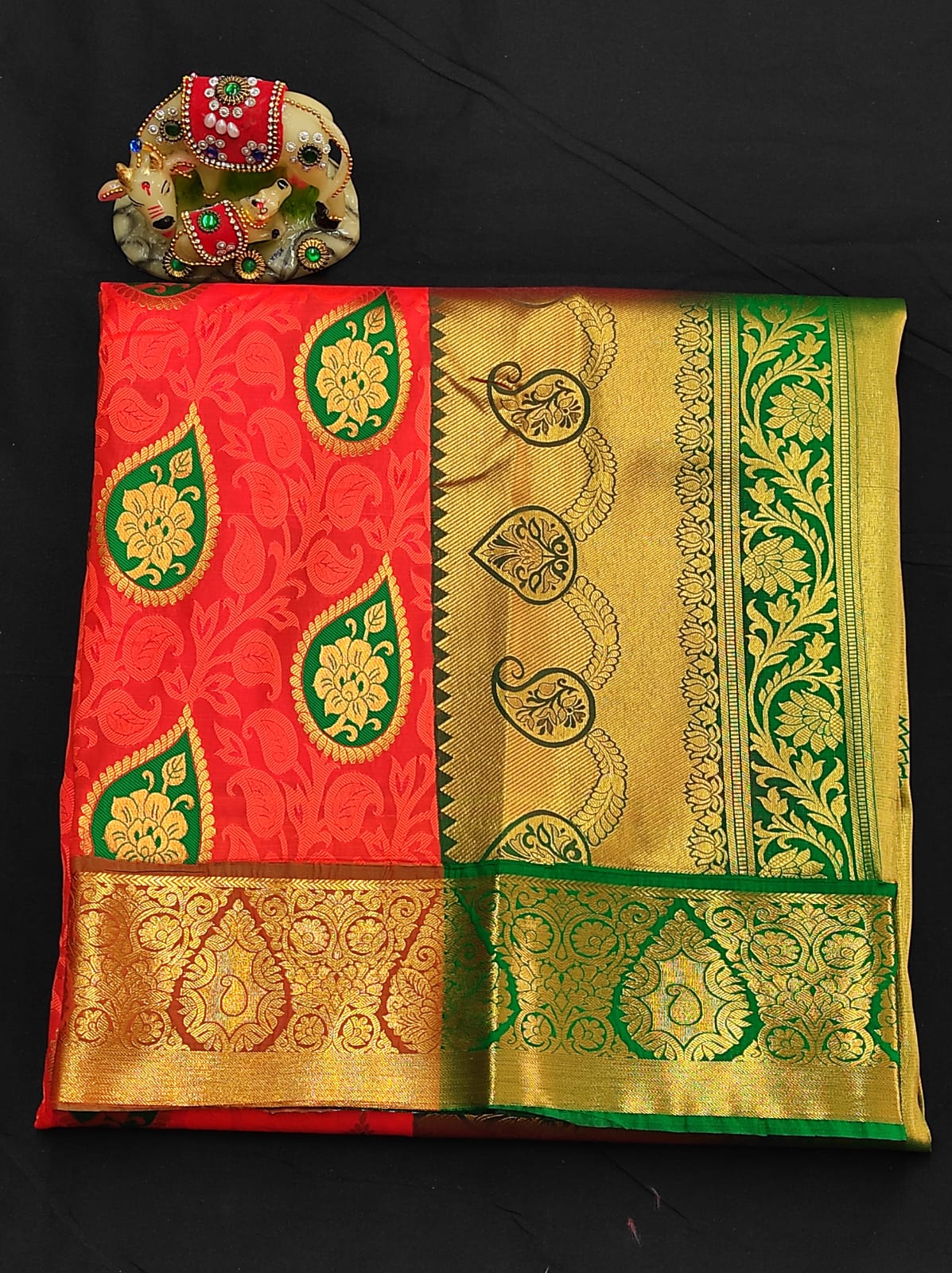 Samuthrika semi silk traditional saree - Vannamayil Fashions