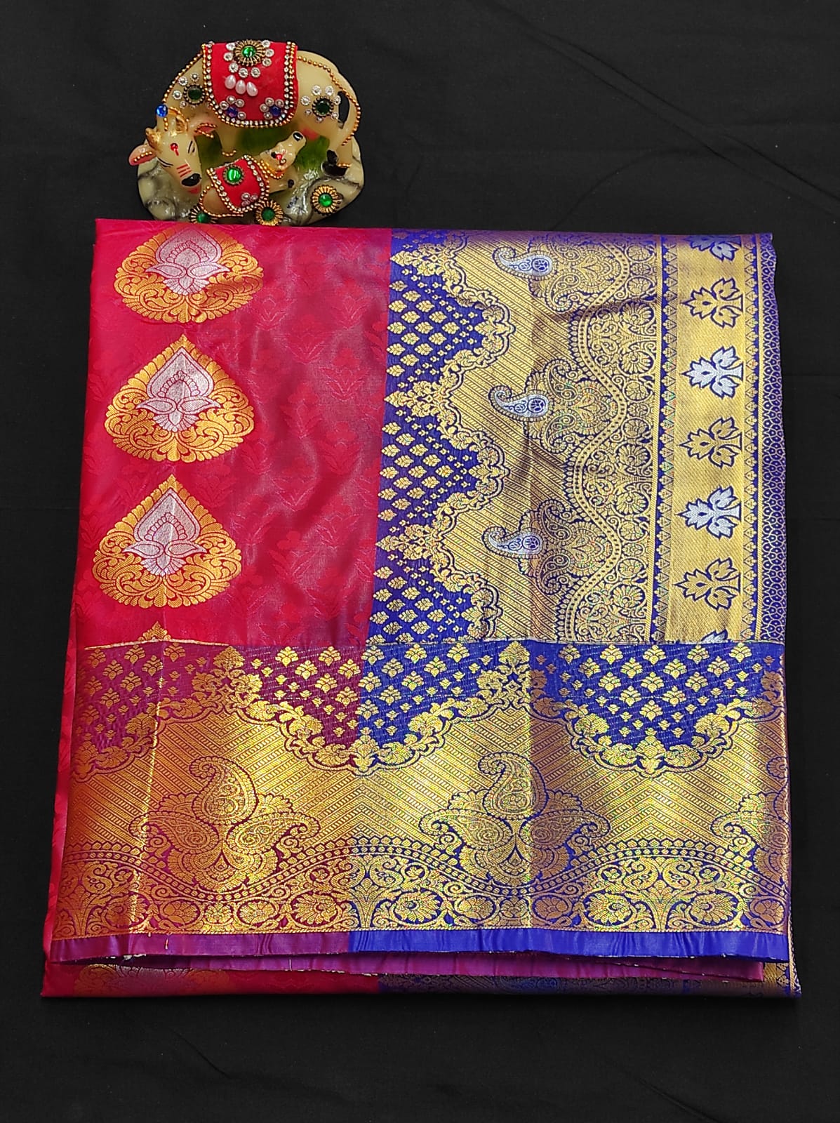 Samuthrika semi silk traditional saree - Vannamayil Fashions