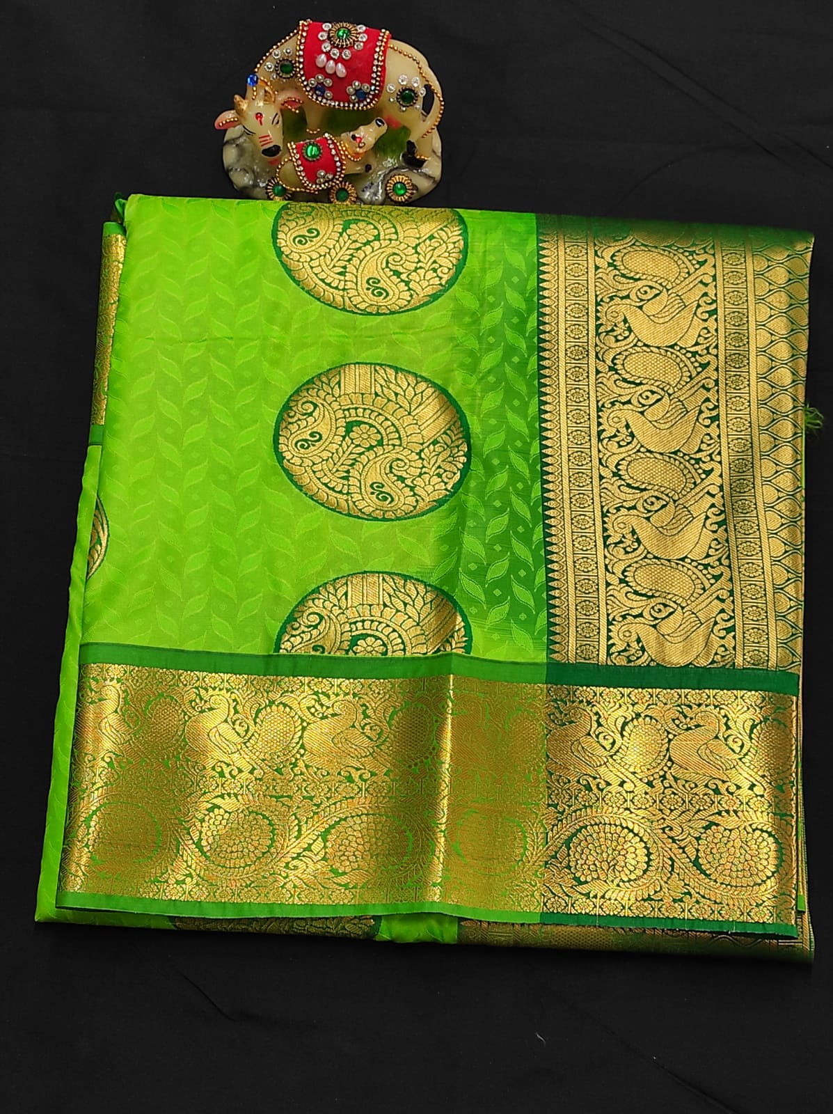 Samuthrika semi silk traditional saree - Vannamayil Fashions