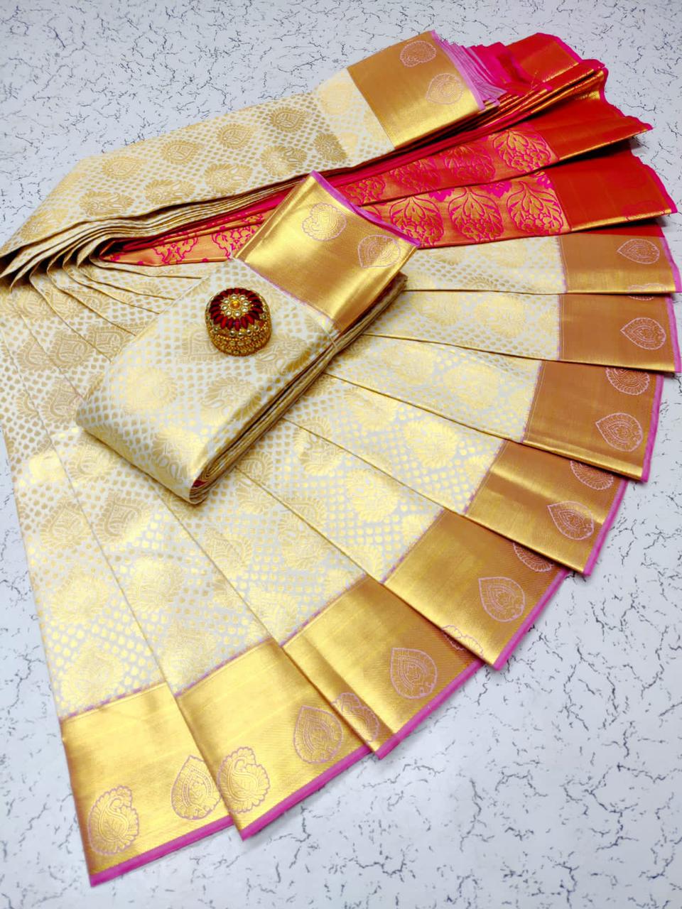 Samuthrika semi silk saree - Vannamayil Fashions