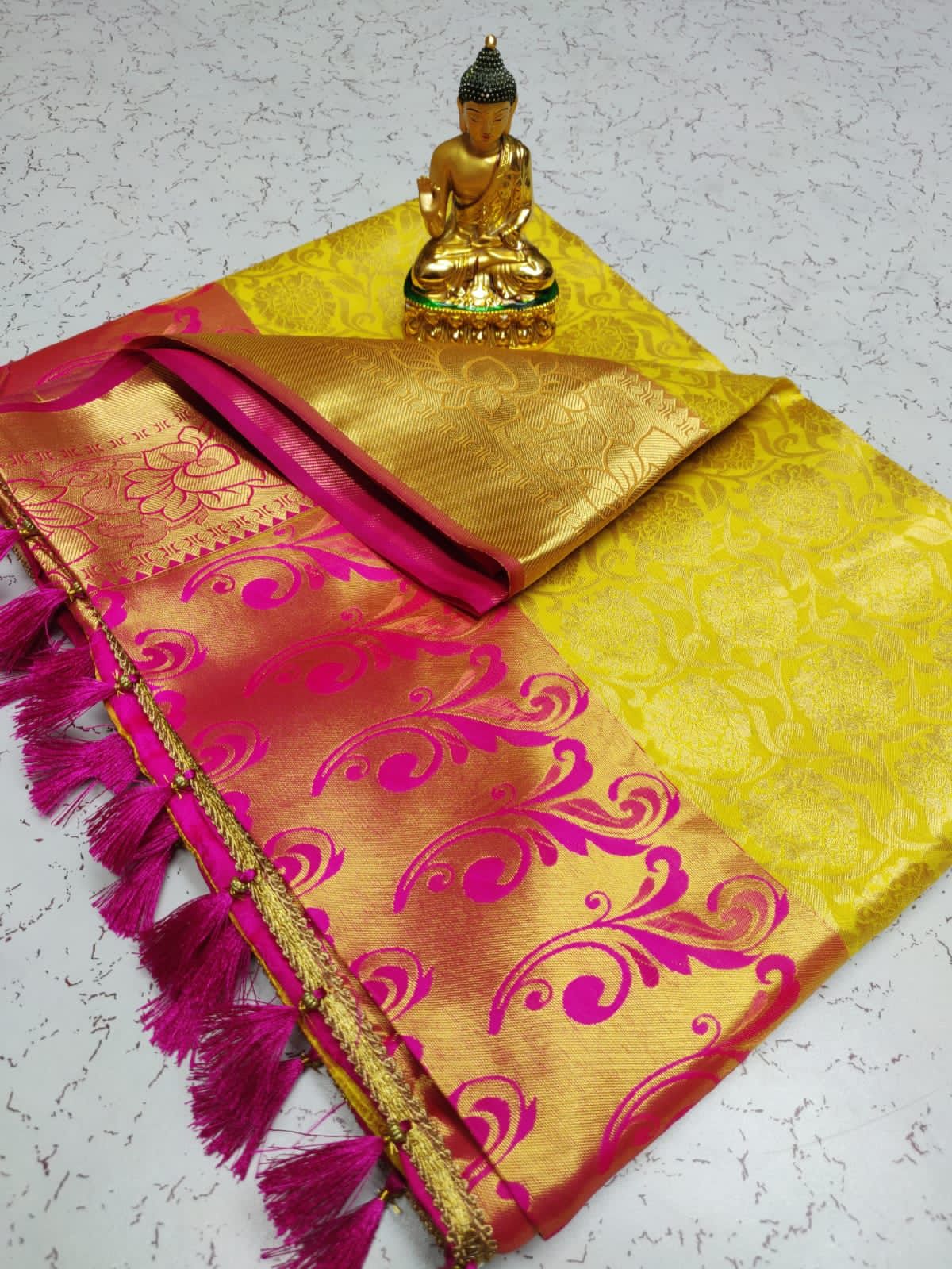 Samuthrika semi silk saree - Vannamayil Fashions