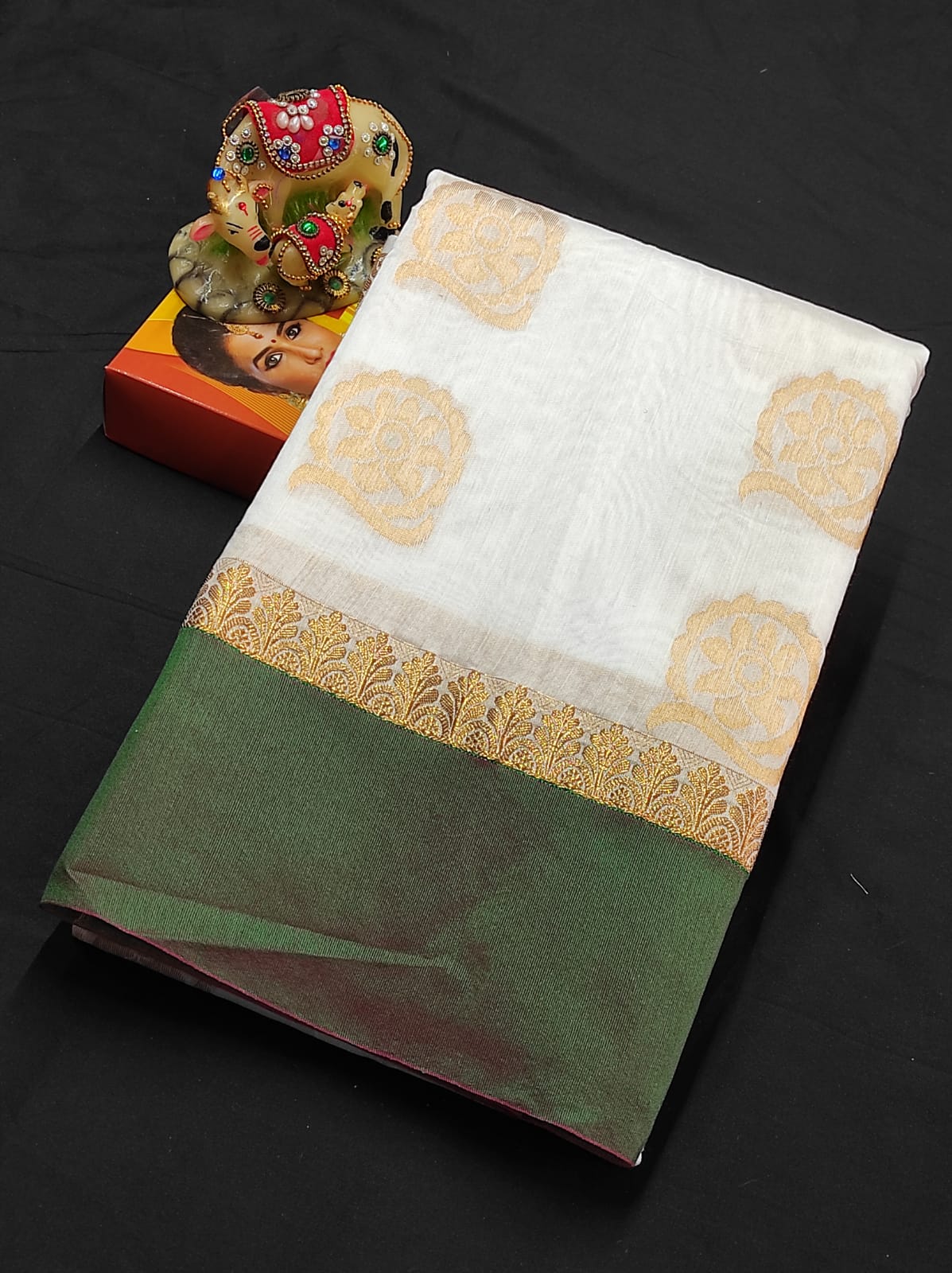 Silk cotton saree - Vannamayil Fashions