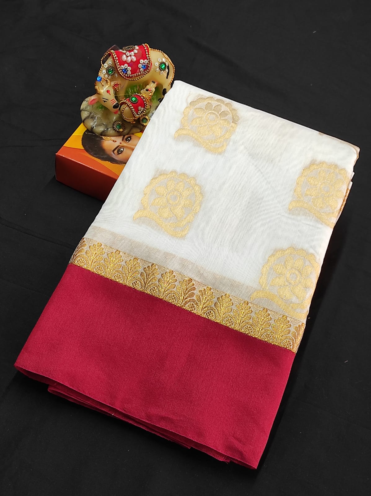 Silk cotton saree - Vannamayil Fashions