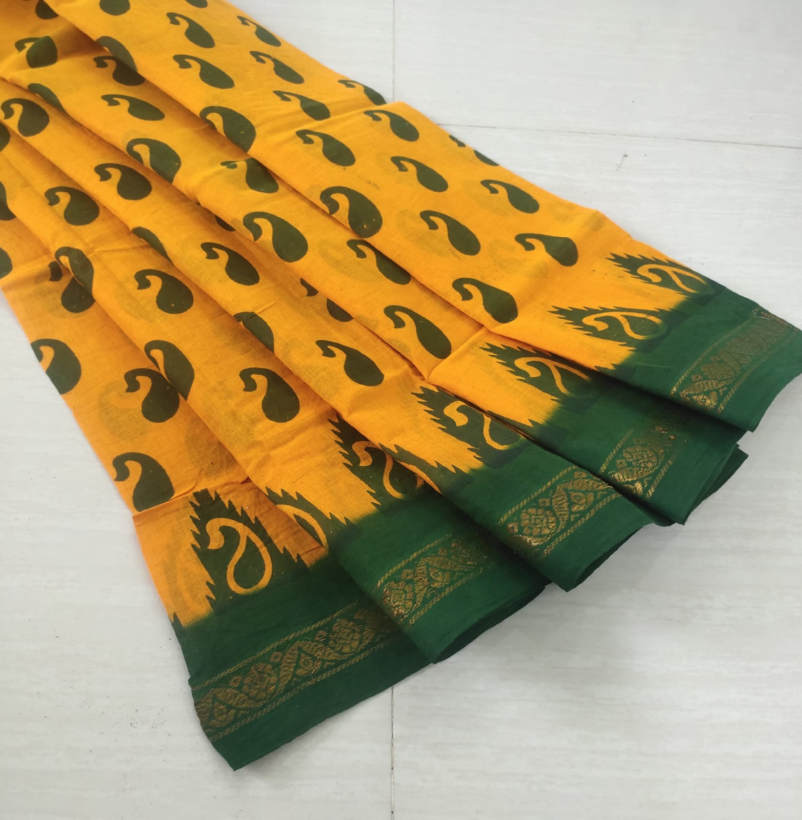 Buy Pure Cotton Sarees Online | Handloom Saree Collection