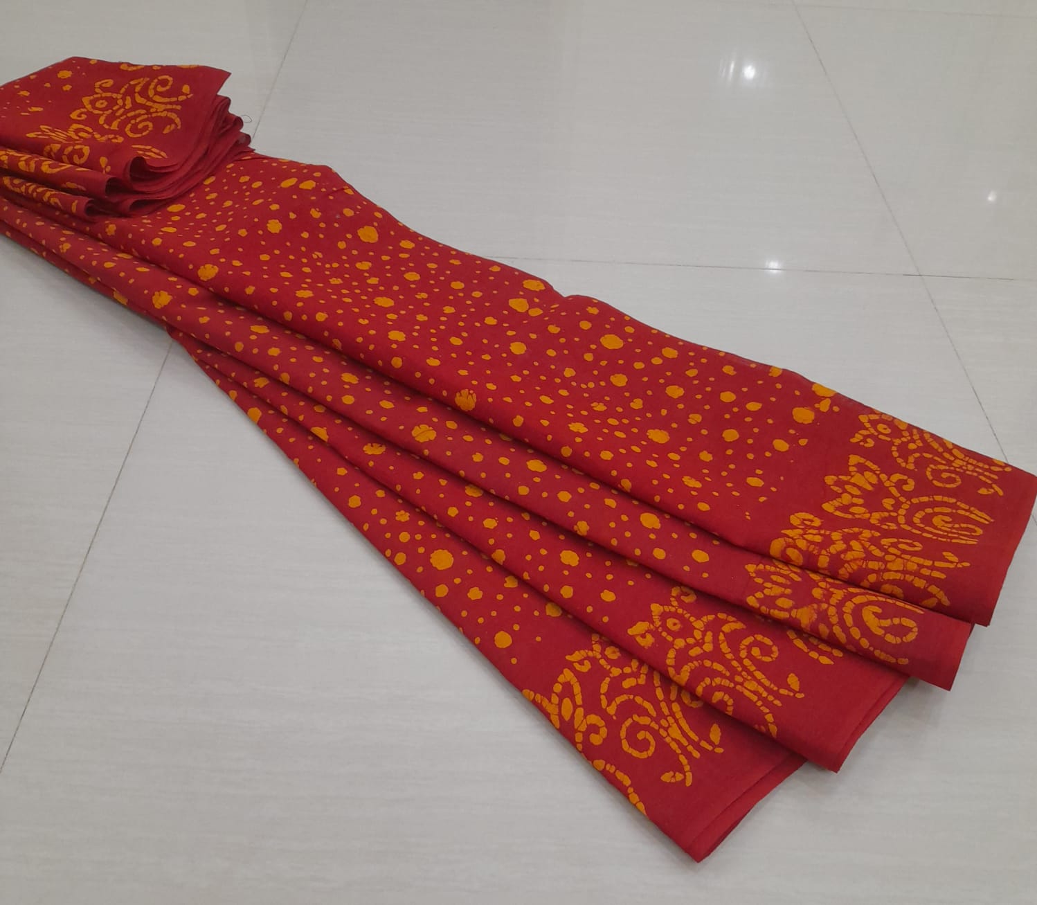 Sungudi wax print pure cotton saree - Vannamayil Fashions