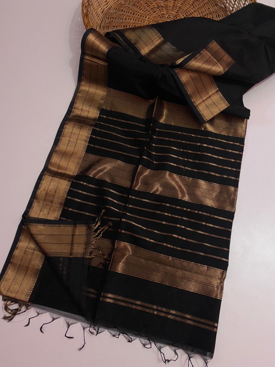 Black maheshwari handloom saree