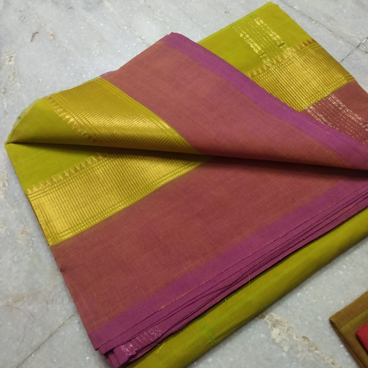 Chettinadu cotton muthuzari border saree