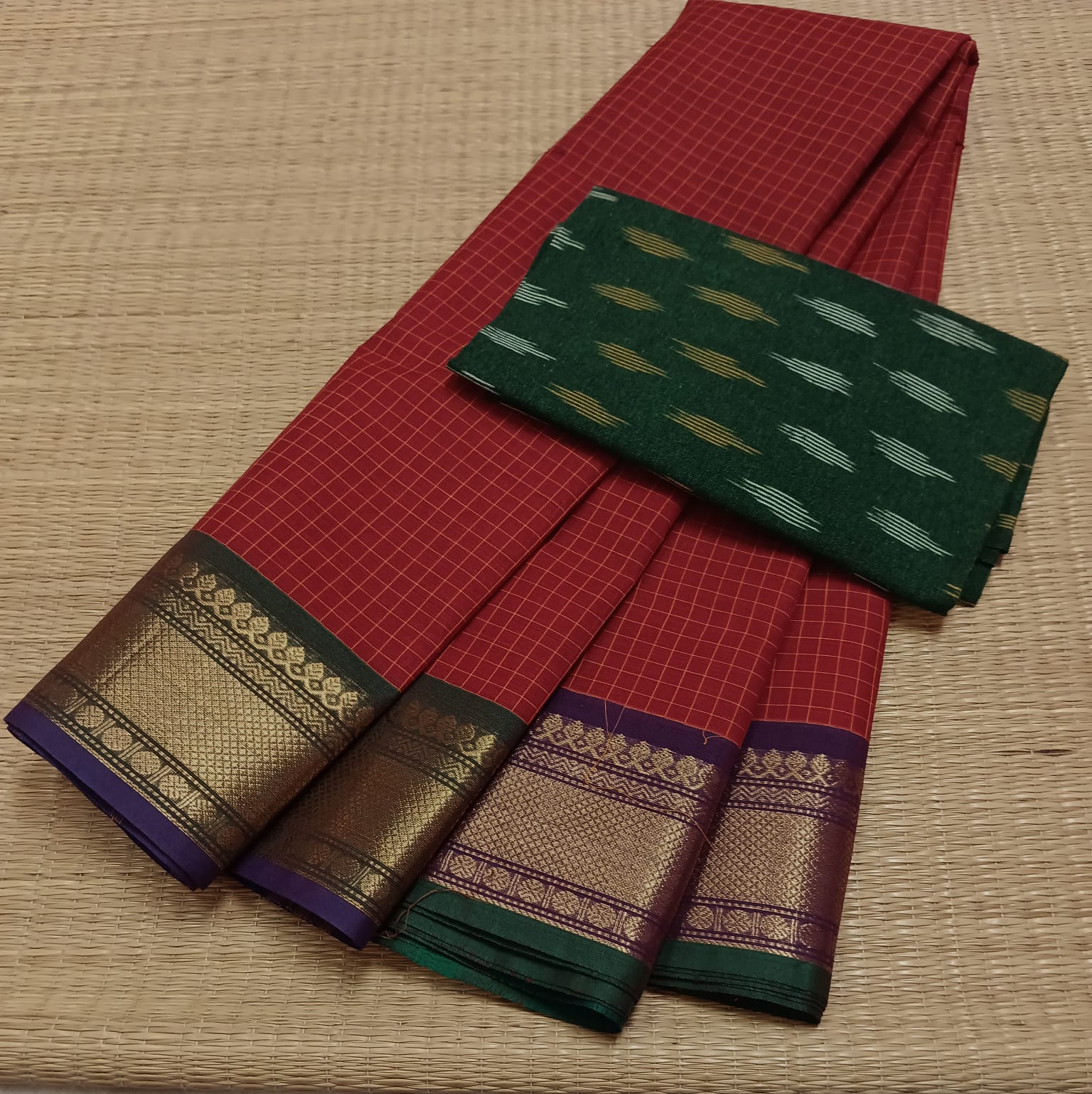 10 yards semi silk cotton saree grey and maroon with plain body and za –  Prashanti Sarees