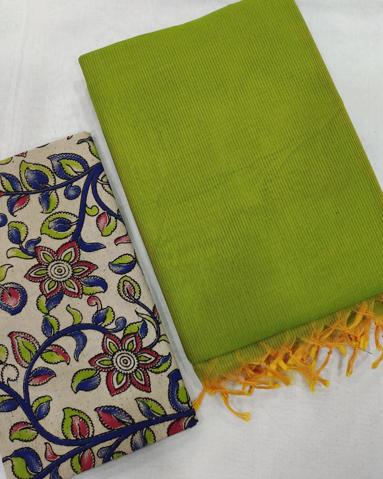 Cotton beautiful plain double blouse saree - Vannamayil Fashions