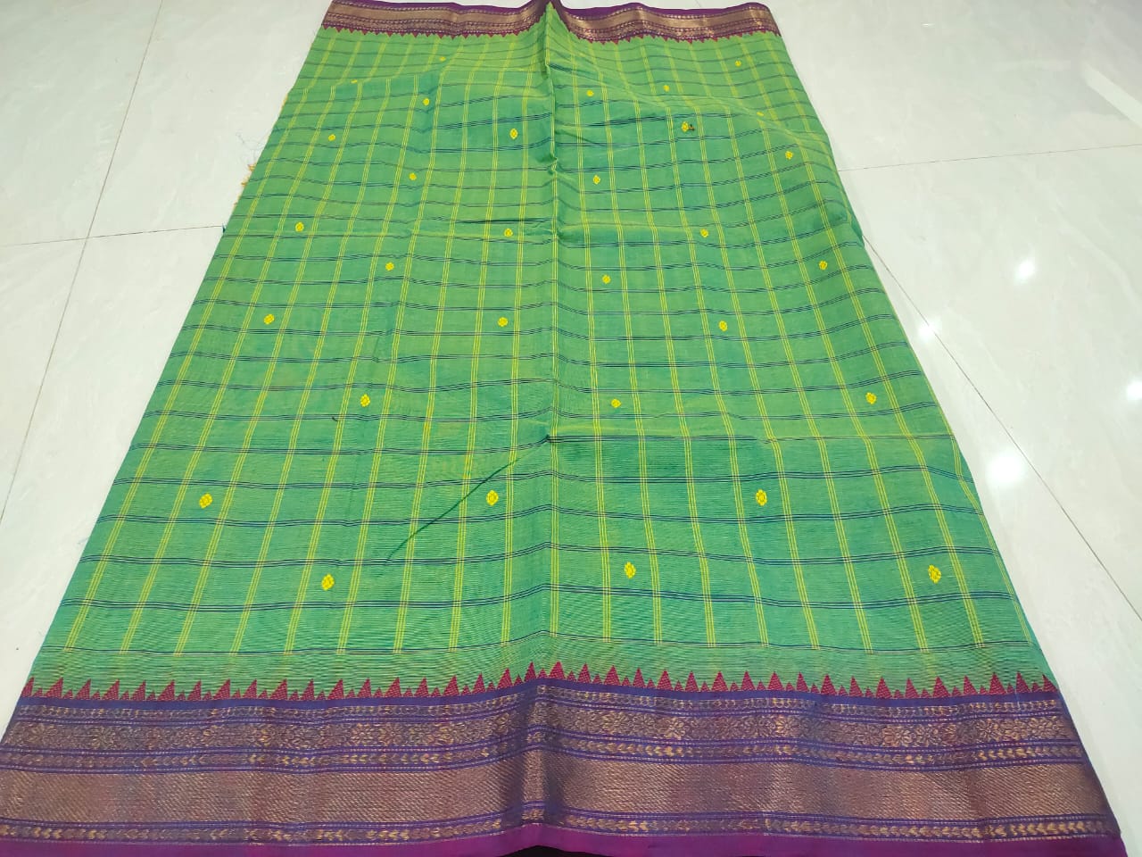Kanchi cotton double side zari border work saree