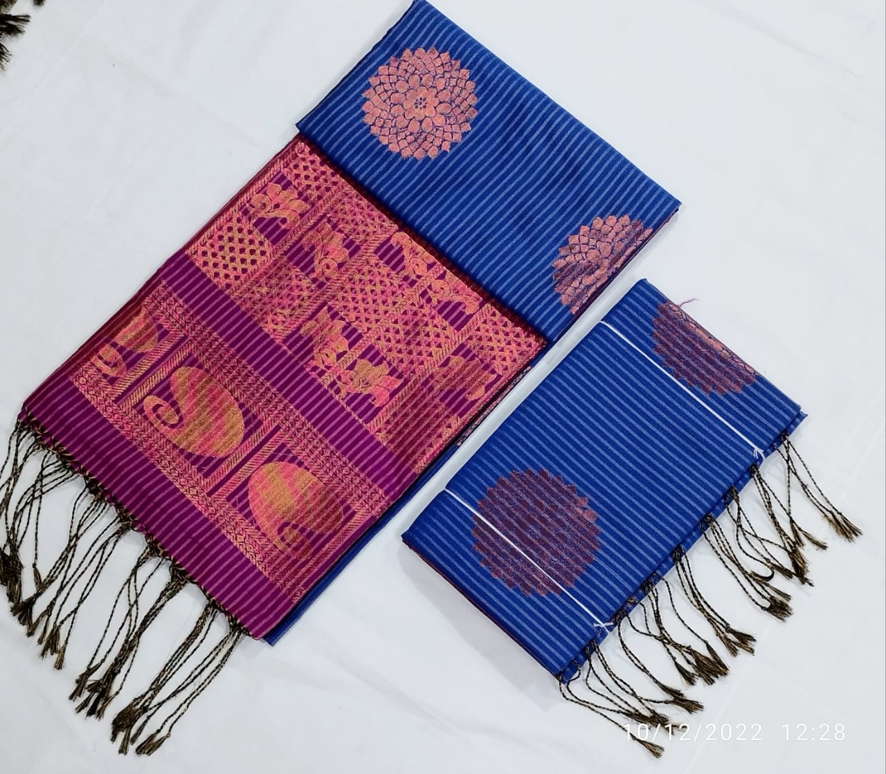 Kanchi style semi soft silk trendy lined saree