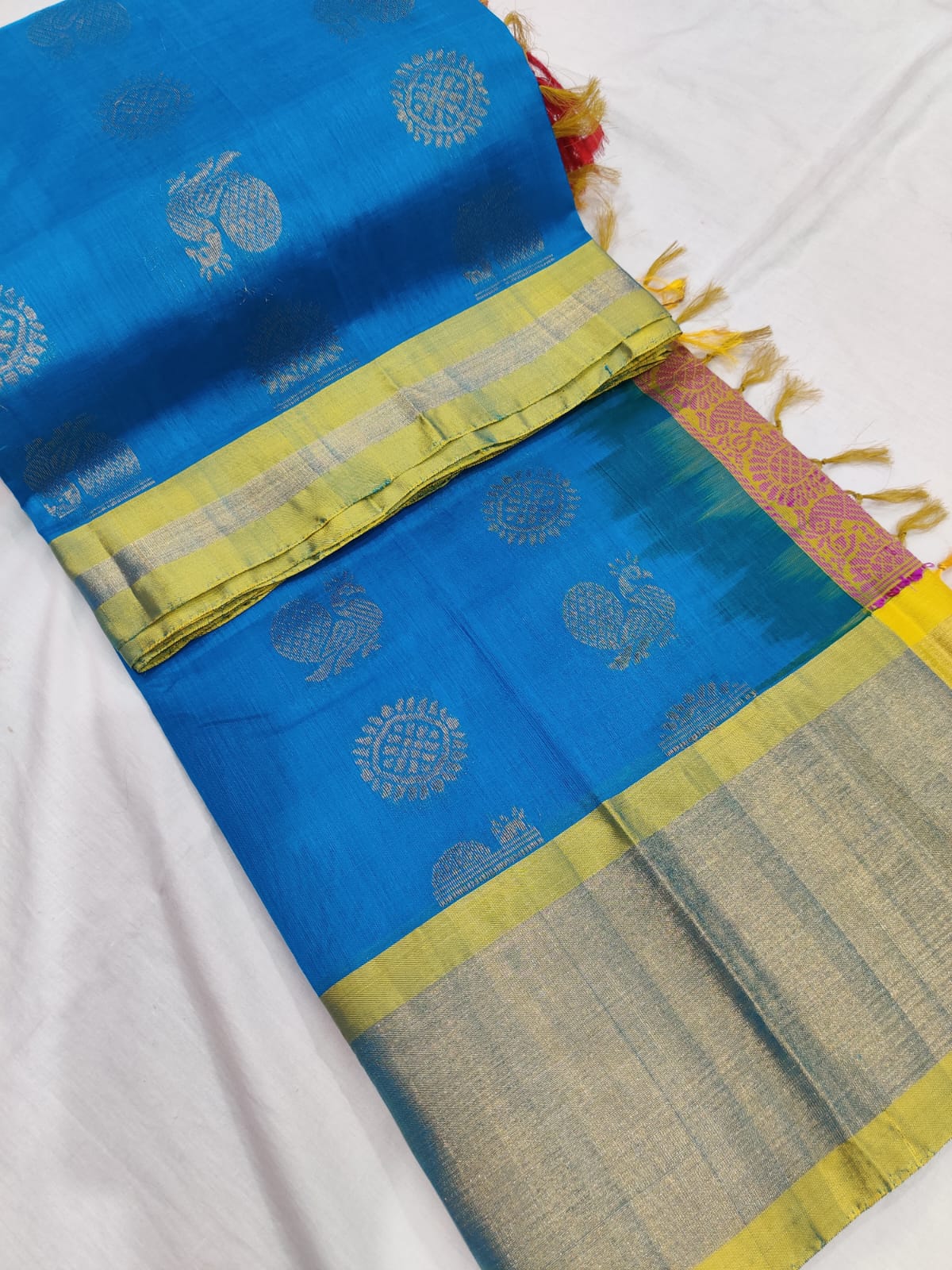 Kuppadam silk cotton saree blue and red with allover zari checks and l –  Prashanti Sarees