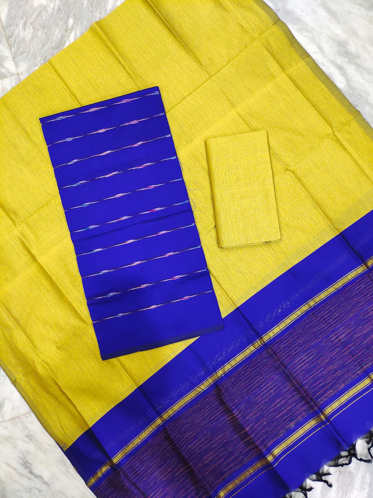 Mangalagiri pattu pochampalli border dress material set (unstiched)