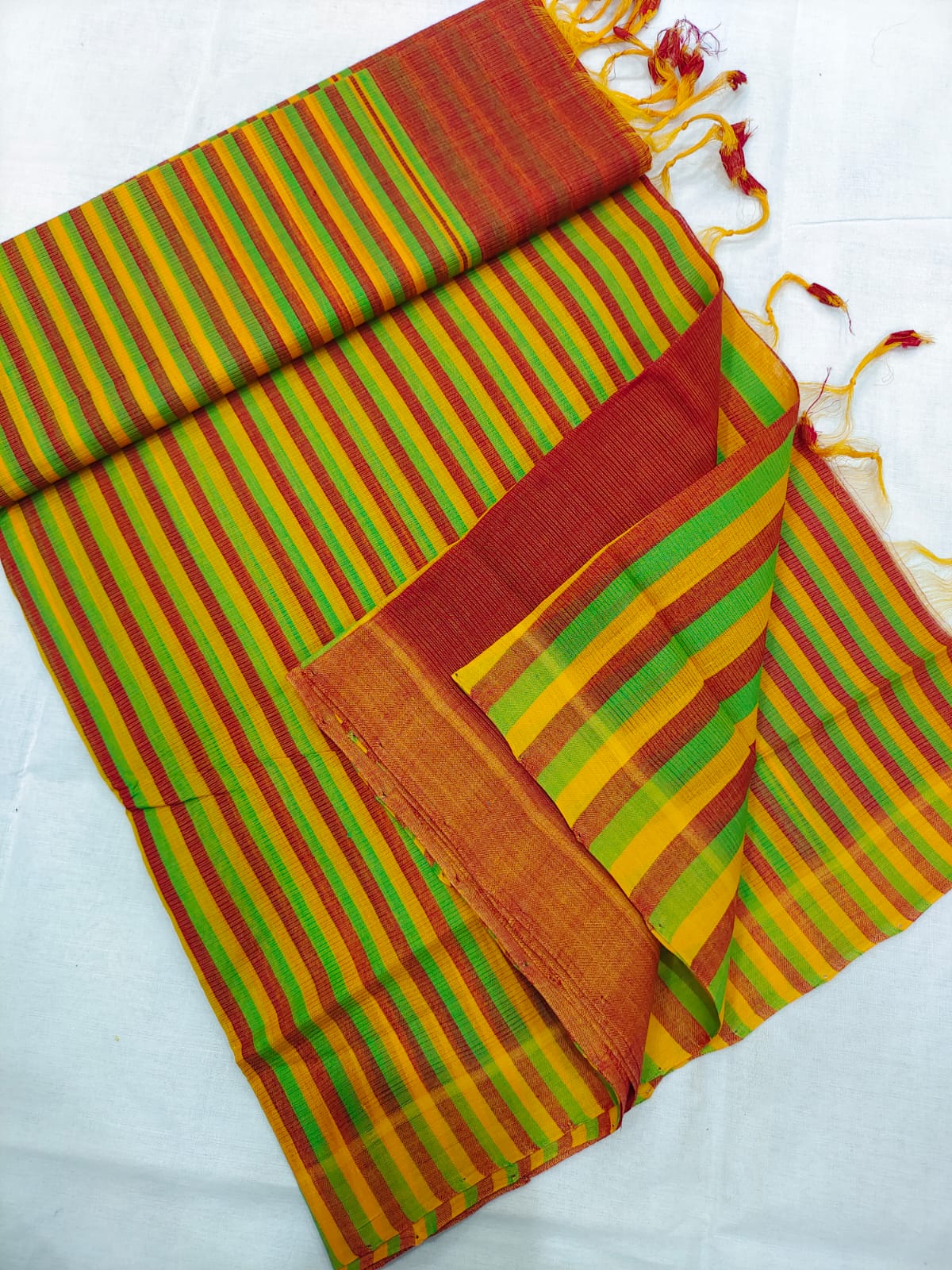 Mangalagiri pure handloom cotton  langavoni design saree