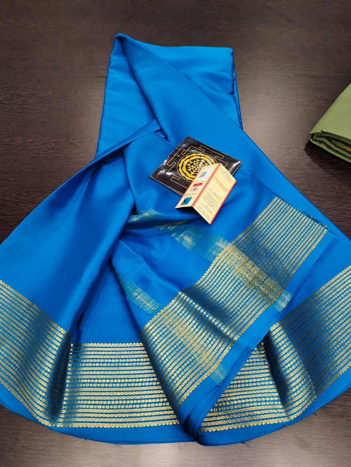 Golden And Pink Mysore Handloom Pure Crepe Silk Checks Saree - Buy Now