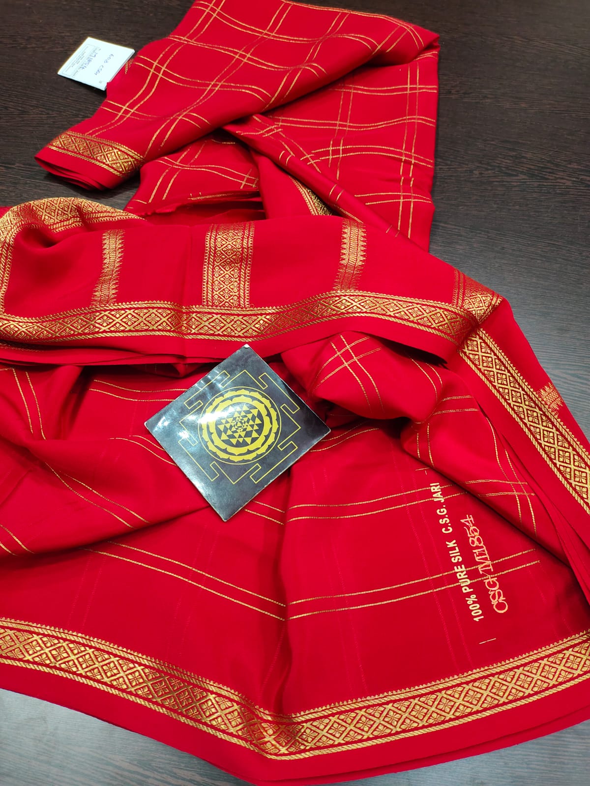 Mysore Crepe Silk saree with KSIC finish in Orange and Purple combinat –  Amythi kanchi Silks