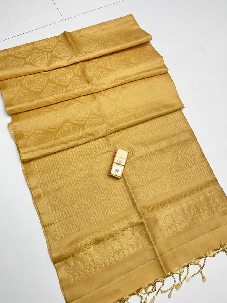 Pure soft silk solid color saree