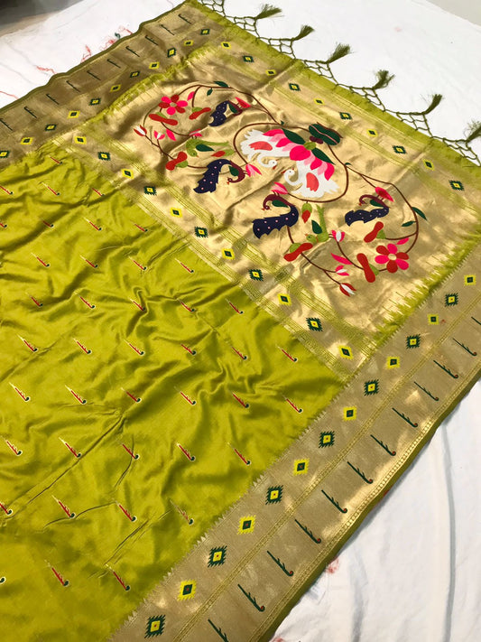 Semi paithani silk saree