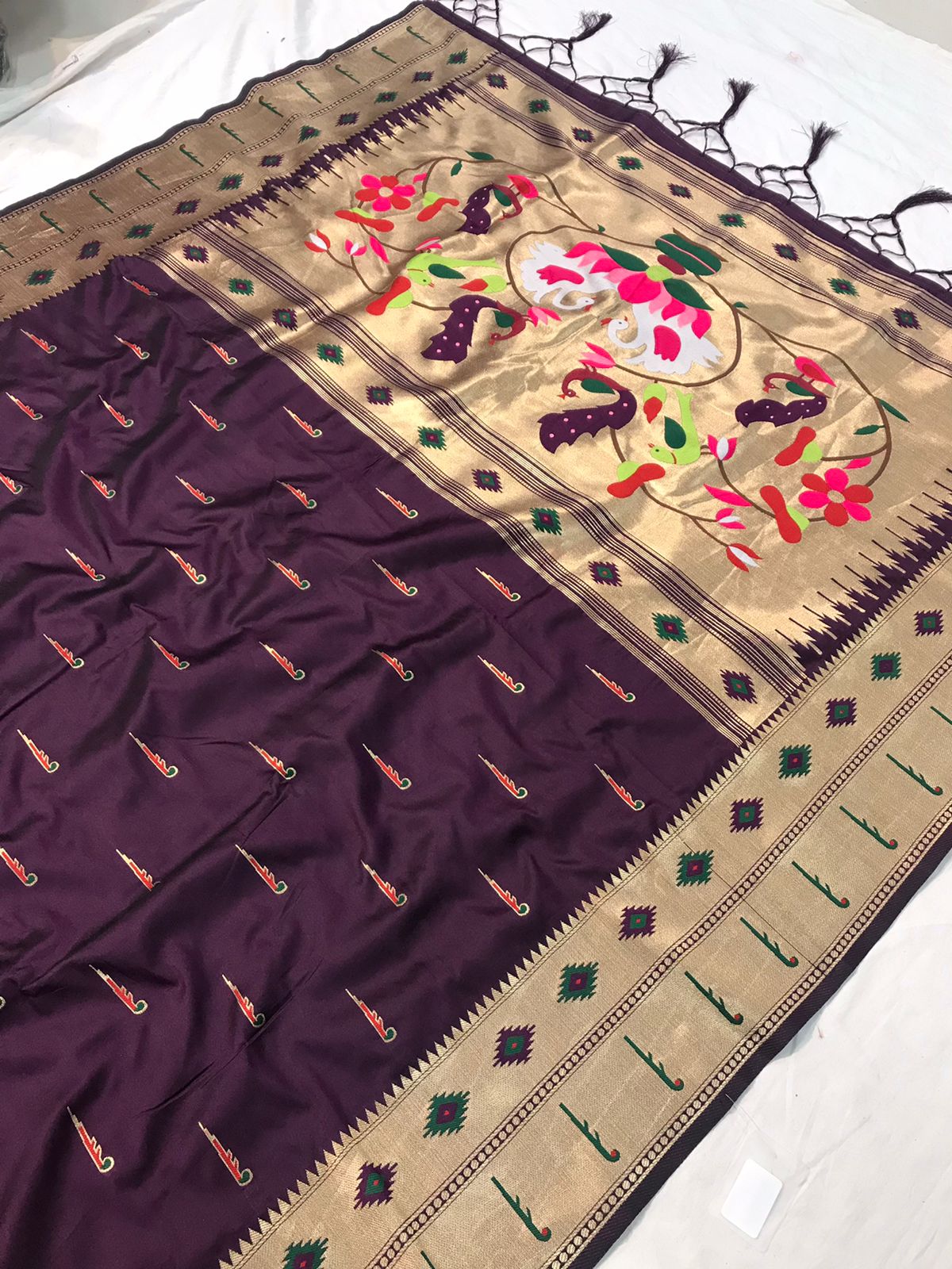 Mina Butti Semi Paithani Sarees, Technics : Attractive Pattern, Pattern :  Embroidered, Printed at Rs 3,400 / Piece in Navi Mumbai