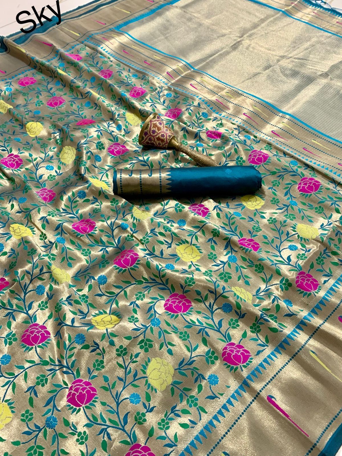 Semi silk saree - Vannamayil Fashions